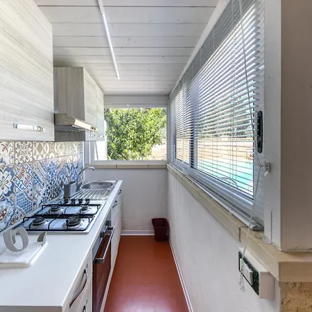 Dependance Con Piscina شقة