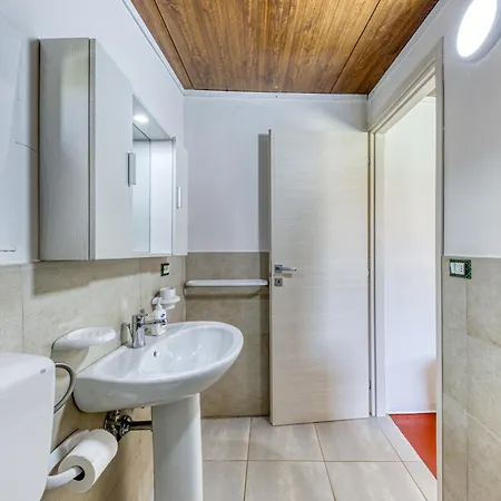 شقة Dependance Con Piscina