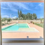 Dependance Con Piscina *